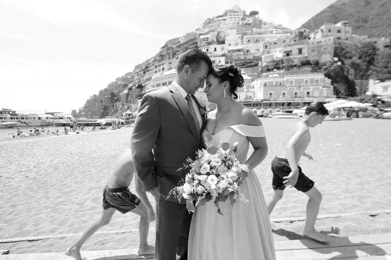 Luxury Symbolic Blessing Protestant Jewish Indian Vows Ceremony Wedding Best Photographer Wedding in Positano Reception Restaurant Hotel Palazzo Murat Claudia Francese Photography Sisters